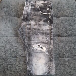 Black Akoo Distressed Jeans